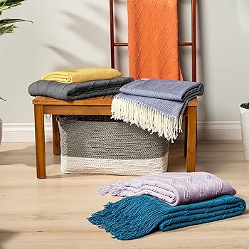 Amazon｜PAVILIA ダークグレーニットスローブランケット、カウチ